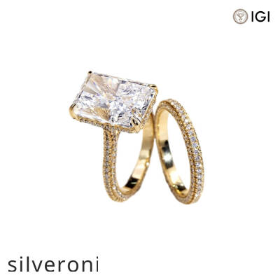 10.00 Carat Radiant Cut Lab Grown Diamond Ring in 18K Yellow Gold - 3
