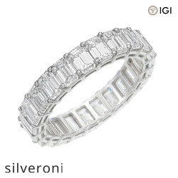 4.00 Carat Emerald Cut Diamond Eternity Band in Platinum - Silveroni