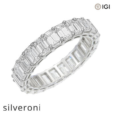 4.00 Carat Emerald Cut Diamond Eternity Band in Platinum - 1
