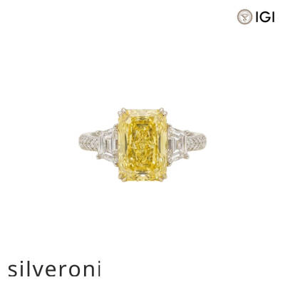 5.04 Carat Cushion Cut Lab Grown Diamond Trilogy Ring - 1