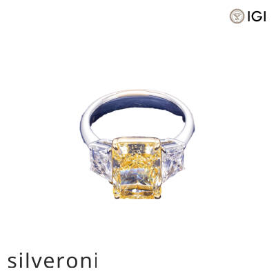 6.00 Carat Radiant Lab Grown Diamond Ring - 4