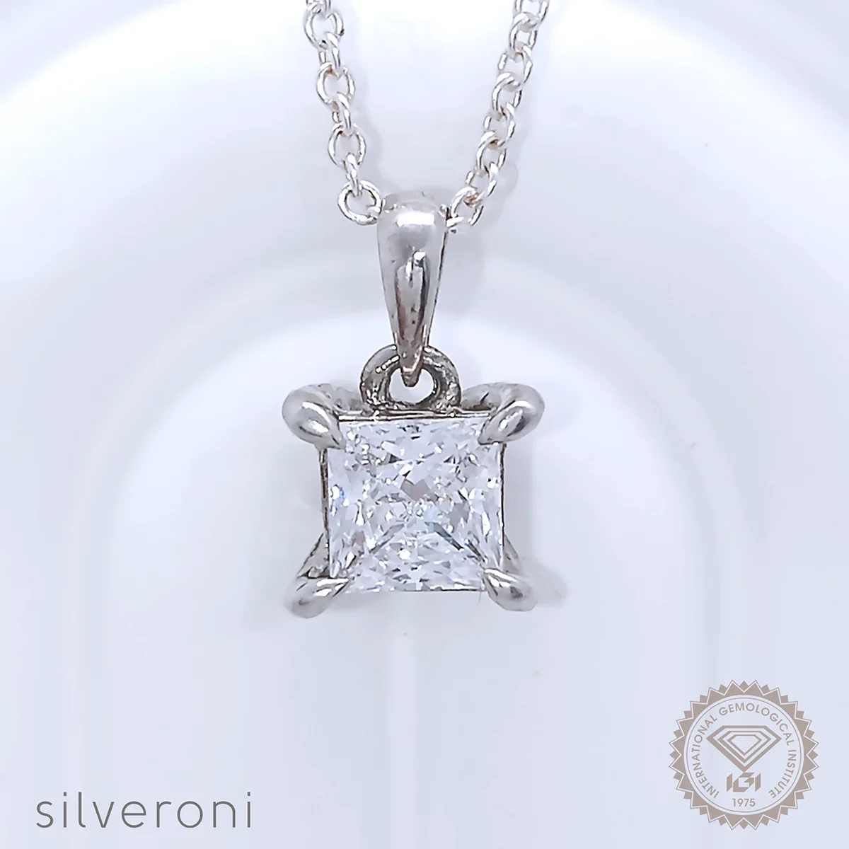 ethereal-glow-princess-lab-grown-diamond-necklaces.webp