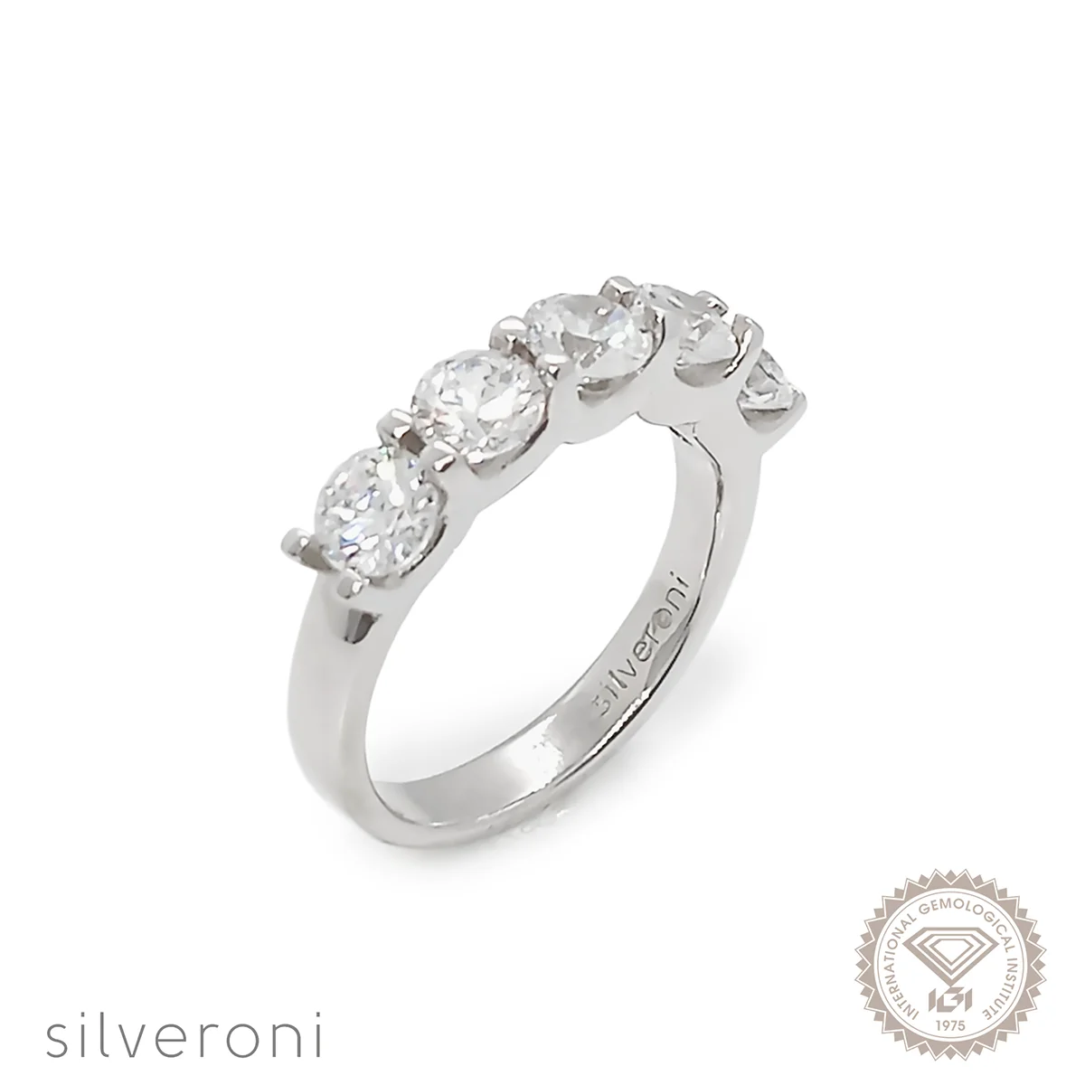 victorian-luxe-lab-grown-diamond-vintage-ring.webp