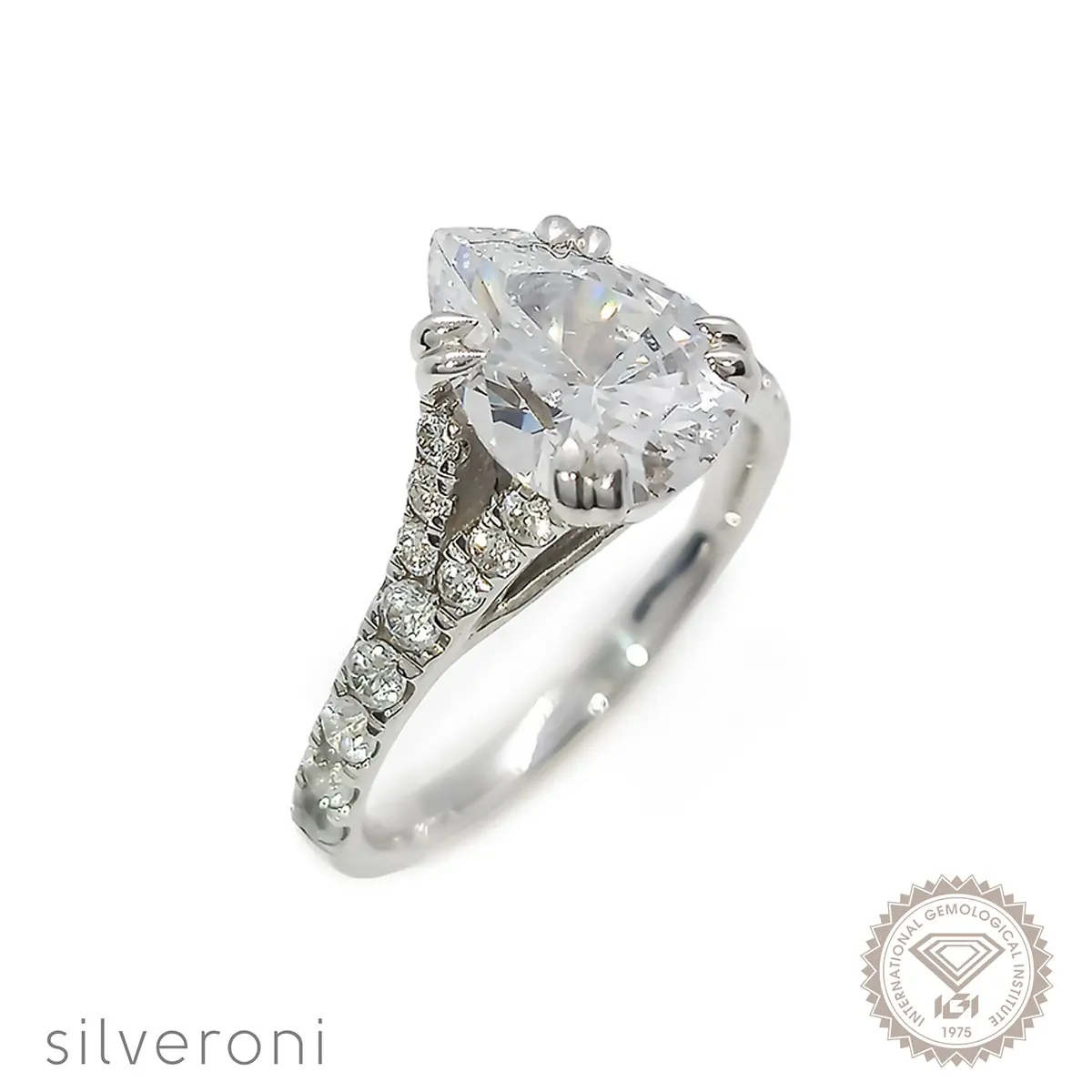 majestic-luster-lab-grown-diamond-solitaire-ring.webp