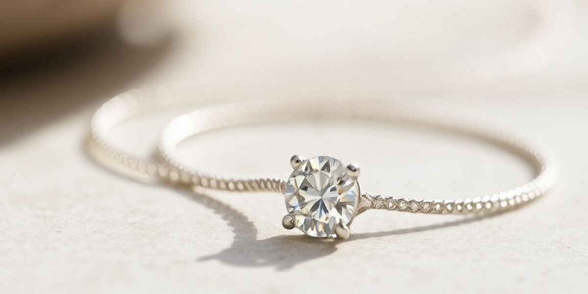 EcoLove: Sustainable Engagement Rings With Lab Created Diamonds And Recycled Metals