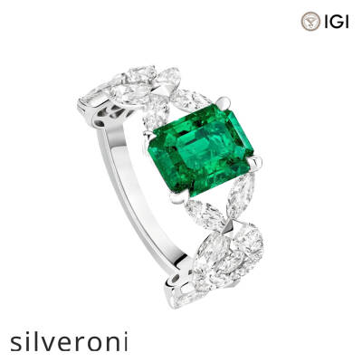 Emerald-Cut Emerald and Diamond 18K White Gold Ring - 2