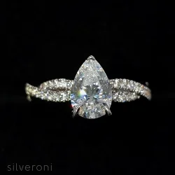 Emerald Elegance Pavé Lab Grown Diamond Ring | Sustainable Elegance by Silveroni - 2