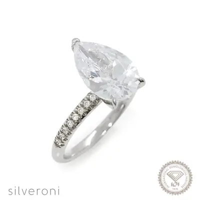 Oval Brilliance Solitaire Lab Grown Diamond Ring | Sustainable Elegance by Silveroni - 1