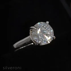 Radiant Echo Gold Lab Grown Diamond Ring | Sustainable Elegance by Silveroni - 2