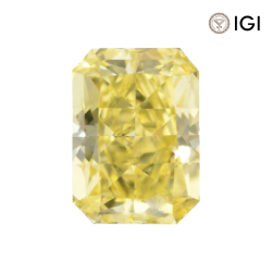 0.72 Carat Radiant Lab Grown Diamond, Fancy Vivid Colored Diamond Color, VVS2 Clarity | Silveroni - Silveroni
