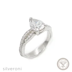 Stellar Radiance Gold Lab Grown Diamond Ring | Sustainable Elegance by Silveroni - 1